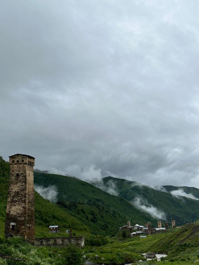 Hotel Nanila Ushguli Esterno foto
